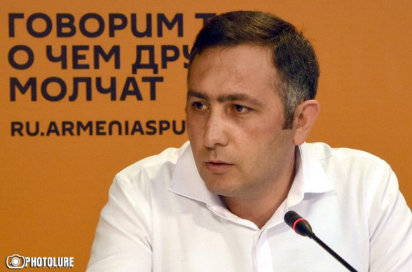 Իշխանությունը ոչ միայն փող է աշխատում՝ բյուջե լցնելով ու մեզ քամելով, այլև ձեռքի հետ ստուգում է հանրային տրամադրությունը