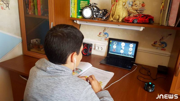 Հեռավար ուսուցումը դեռ մնում է Վրաստանի դպրոցներում