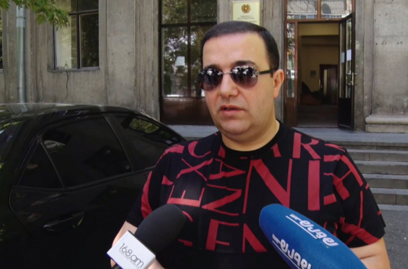 Իրավապահ մարմիններին պատվեր իջեցրած մարդիկ պատասխան են տալու. Փաշինյա՛ն Նիկոլ, դա քեզ մոտ չի ստացվելու. Արաբկիրի նախկին թաղապետ (տեսանյութ)