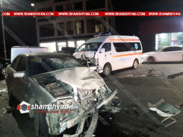 Հրազդանում բախվել են Mercedes-ն ու Հրազդանի հիվանդանոցի շտապօգնության ավտոմեքենան. կան վիրավորներ