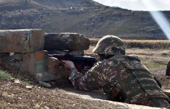 Ночью в зоне арцахско-азербайджанского конфликта сохранялась стабильная напряженность