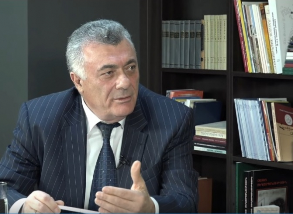 Լա՛վ, ուրիշ ի՞նչ նոր փաստեր, բացահայտումներ են պետք այս արյունռուշտ դահիճին մեկուսացնելու, ձեռբակալելու համար