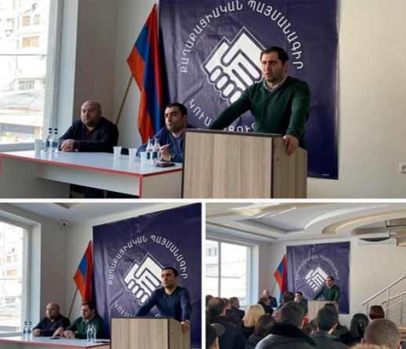 Պատկերացնո՞ւմ եք, թե ինչի մասին կարող էին խոսել դավաճան Նիկոլի խուրդեքն այս հավաքի ժամանակ