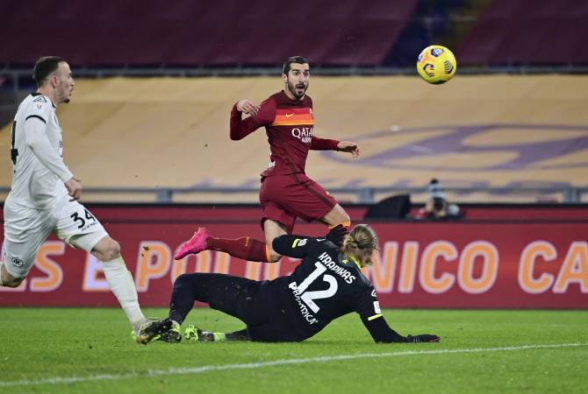 «Рома» вылетела из Кубка Италии: Мхитарян стал автором гола (видео)
