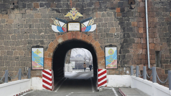 Погибший в Гюмри российский военнослужащий был в отпуске – подробности от ЮВО