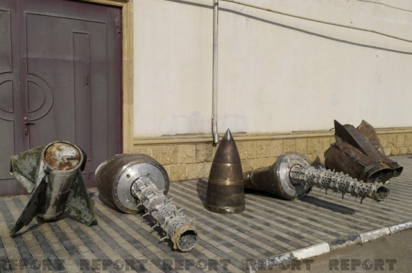 В Баку выставили обломки ракет от «Искандера» (фото)