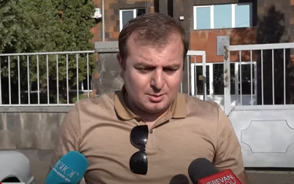 Разбирательство по делу о задержании Чарчяна завершилось, решение суда будет опубликовано в 20:00 – адвокат (видео)