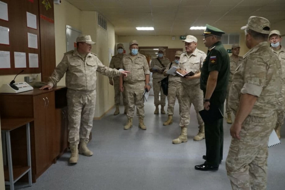 Командующий войсками ЦВО посетил Таджикистан