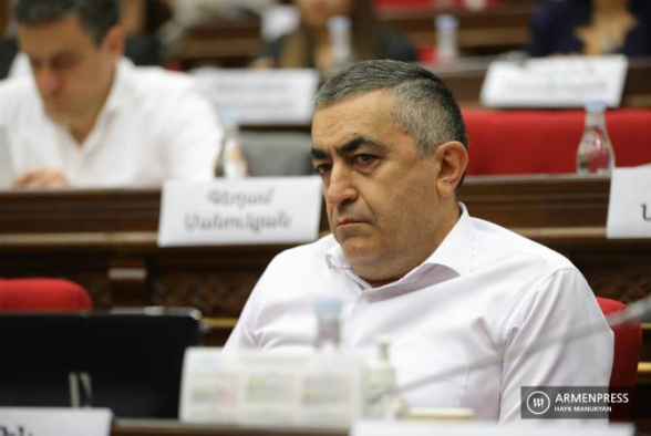 ԱԺ նախագահի ընտրության գործընթացը տեղի է ունեցել կանոնակարգի կոպիտ խախտմամբ. Արմեն Ռուստամյան