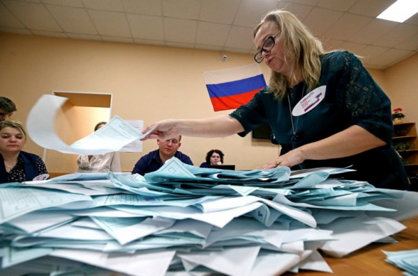 ЦИК России опубликовал предварительные результаты голосования на выборах в Госдуму: у «Единой России» конституционное большинство