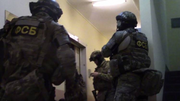 ФСБ задержала в Екатеринбурге 15 членов террористической группировки (видео)