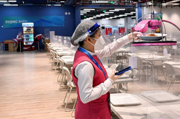 Պեկին-2022. Օլիմպիական ճաշասենյակում սնունդը մատուցում են ռոբոտները