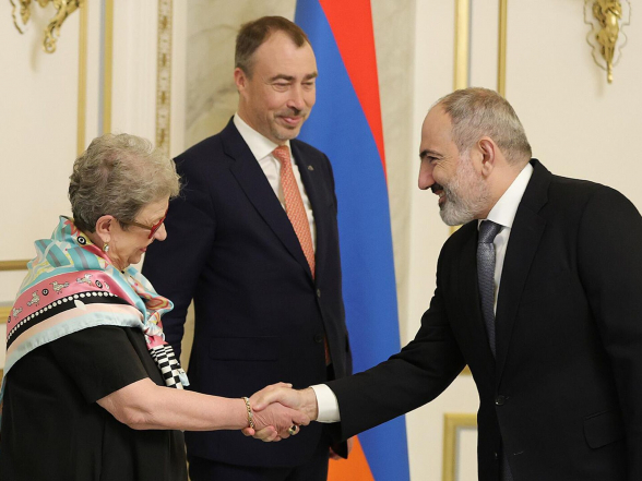 Почему «горбатый» посол ЕС занята адвокатством беззаконий Никола Пашиняна