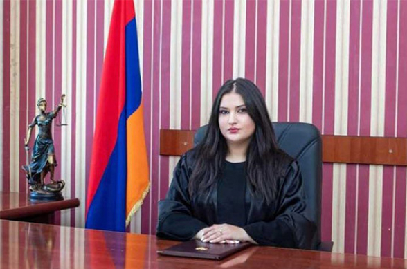 Արմեն Գրիգորյանին կալանավորելու որոշում կայացրած դատավոր Արուսյակ Ալեքսանյանը Դատավորների միությունից դուրս գալու դիմում է ներկայացրել