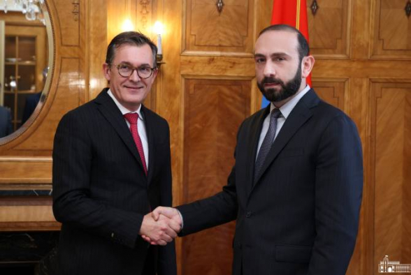 Глава МИД Армении встретился в Женеве с сопредседателем МГ ОБСЕ от Франции