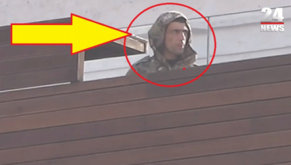 Снайперы на крыше гостиницы «Двин» перед саммитом ОДКБ