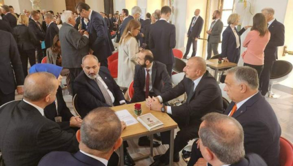 «Карабахский вопрос решен»: представитель Эрдогана положительно оценил Пражскую встречу