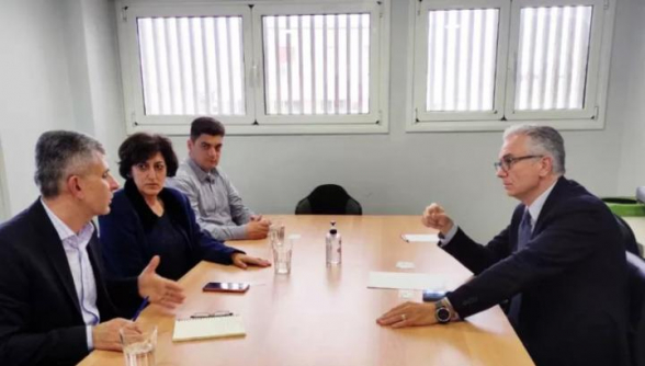 Դավիթ Իշխանյանն Արցախի հիմնահարցը քննարկել է Հունաստանի քաղաքական շրջանակների հետ