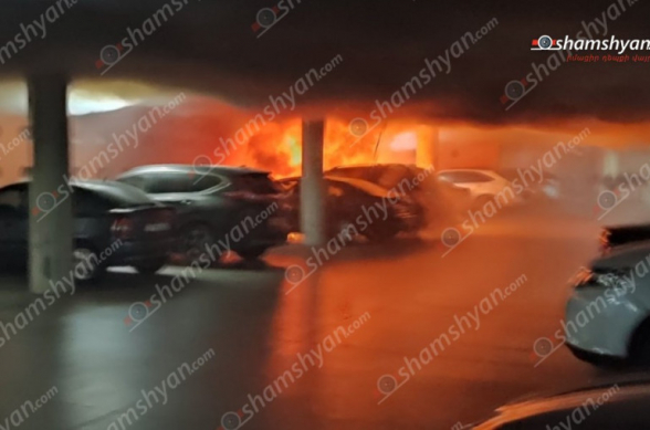 Հրդեհ՝ «Զվարթնոց» օդանավակայանի ավտոկայանատեղիում․ մեքենաներ են այրվել (լուսանկար)