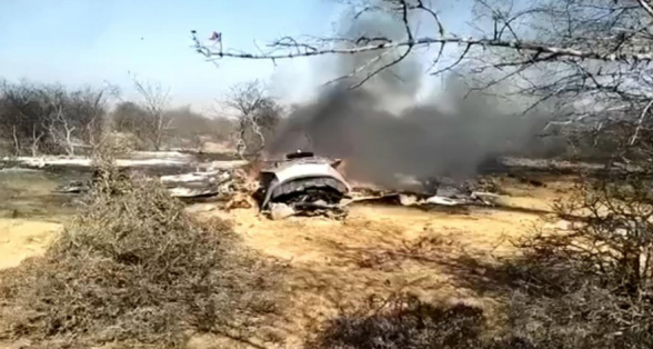 В Индии потерпели крушение 2 самолета ВВС страны (видео)