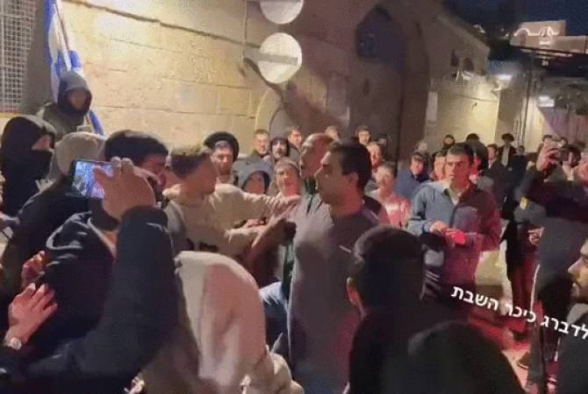 В Иерусалиме экстремисты напали на армянский ресторан