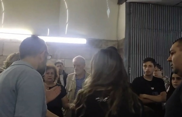 В Ереванском метрополитене произошел технический сбой (видео)