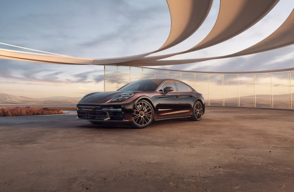 Porsche-ն ներկայացրել է Panamera-ի բացառիկ տարբերակը՝ ոսկեզօծ թափքով (լուսանկար)