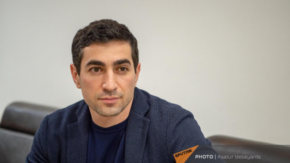 «Не хотел идти в политику, но»: Левон Кочарян объяснил, почему оказался в парламенте (видео)