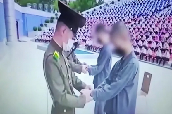 В Северной Корее двух подростков приговорили к 12 годам каторги за просмотр южнокорейских дорам (видео)
