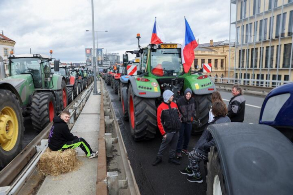 Чешские фермеры организовали массовые протесты на границах страны