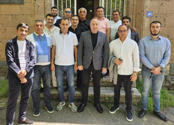 Члены фракции «Мать Армения» встретились с представителями оппозиционных фракций Совета старейшин укрупненной общины Аштарак