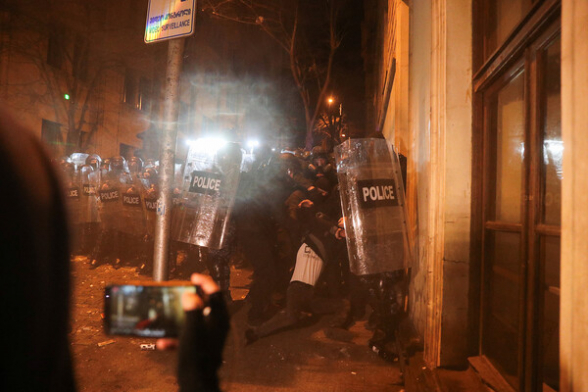 МВД Грузии сообщает о 113 полицейских, пострадавших в ходе протестов в Тбилиси