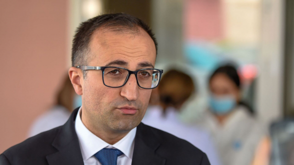 Արսեն Թորոսյանը «ռեմոնտ» է սկսել․ «Հրապարակ»