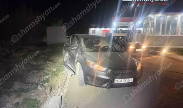 Արարատում բախվել են «Nissan»-ը և «Ford Focus»-ը․ կա 8 տուժած