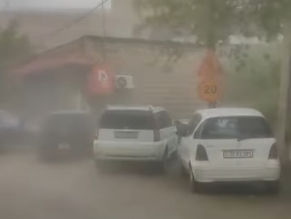 Մեր երկրի փոշուն ինչ ա եղել, որ մի հատ էլ խալխի փոշին գա ու մեր երկրին տիրանա (տեսանյութ)