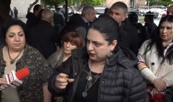 Նենց մի արեք, որ հեղափոխություն անենք․ տգիտության ու հիմարության վերջնակետին են սրանք․ տնտեսվարող (տեսանյութ)