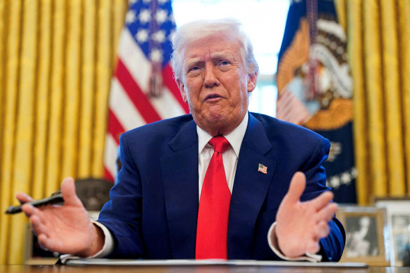 В конгрессе США представили резолюцию об импичменте Трампу