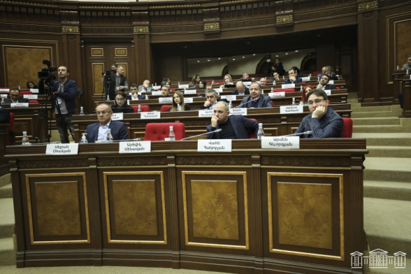 «Հայաստան» խմբակցությունը պատրաստ է տրամադրել իր 28 ստորագրությունները, եթե նախաձեռնողները ապահովեն պակասող 8 ստորագրությունը