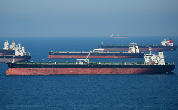 Под новые санкции Евросоюза против России попадут еще 189 танкеров