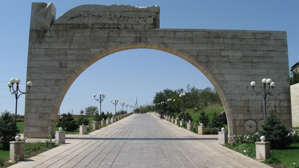 «Եռաբլուր» զինվորական պանթեոնի տարածքից գողացվել են 150,000 դրամ արժողությամբ արծաթափայլ եղևնիներ