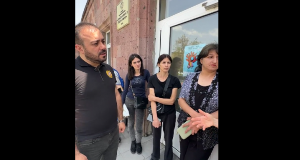 Визит в школу для детей с проблемами опорно-двигательного аппарата (видео)