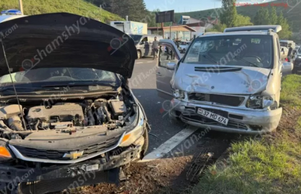 «Չայնիի» ոլորաններում բախվել են «Mercedes» ու «Chevrolet»-ն. կա 7 վիրшվոր