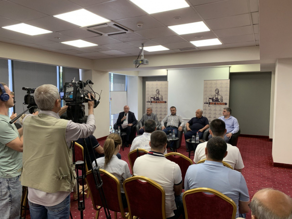 «Мать Армения» инициировала обсуждение на тему проблем малого и среднего бизнеса (видео)