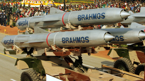 Удар сверхзвуковых ракет «BrahMos» сорвал наступление Пакистана – СМИ