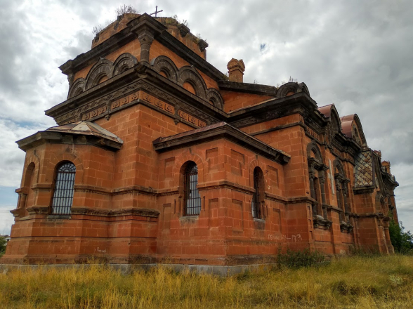 Ինչպես թուրքերը մզկիթի վերածեցին Գյումրու Սբ․ Արսենի եկեղեցին (լուսանկար)