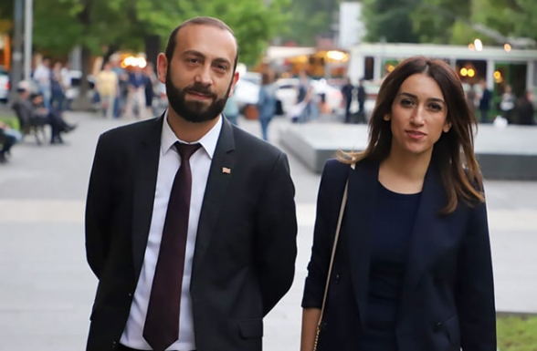 Արարատ Միրզոյանենք տանեցիքով «Ներդրումների աջակցման կենտրոն»-ում են