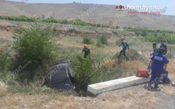 Վթար՝ Վայոց ձորում, ՊՆ զինծառայողը «Mercedes»-ով հայտնվել է ջրատարում, վիրավnր կա