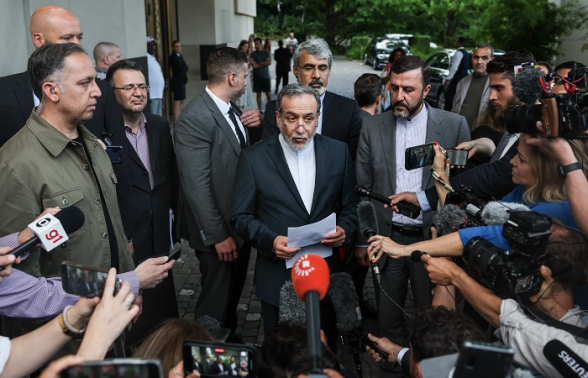 Глава МИД Ирана сомневается, можно ли доверять США на переговорах