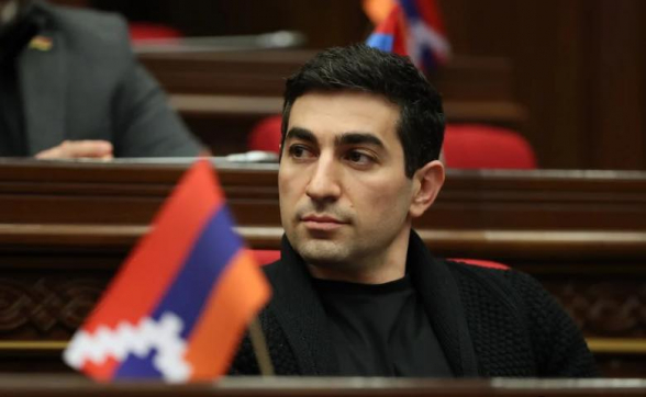 Մոտ 2 տարի անց դատախզությունը ստիպված հաստատեց, որ Լևոն Քոչարյանի նկատմամբ ոստիկանության կողմից բռնություն է գործադրվել