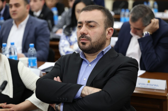 Էս մասկարադի, էս շոուի վերջը գալու է, և իրերը կոչվելու են իրենց անունով․ Մանուկ Սուքիասյան (տեսանյութ)